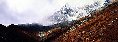 Kanchenjunga National Park Samiti Lake (4500m) Last stage before ascending the Gocha La Sikkim, ... / ©: WWF-Canon / NEYRET & BENASTAR rel=