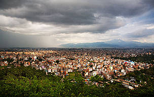 The population of the Eastern Himalayas is increasing at a rapid rate, as are the settlements. Kathmandu continues to expand out into the surrounding valley, covering natural habitat and agricultural land. © WWF / Seth JACKSON The population of the Eastern Himalayas is increasing at a rapid rate, as are the settlements. Kathmandu continues to expand out into the surrounding valley, covering natural habitat and agricultural land.