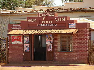 The cowboy bar in Madagascar
© Nick Nadeau
© Nick Nadeau