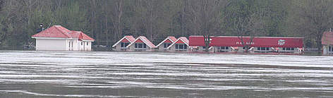 Developments on wetlands and changes to waterflow can impact on nature's ability to deal with ...
© Alexandra Tanasie rel=