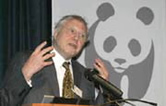 Sir David Attenborough addressing an audience
© WWF
© WWF