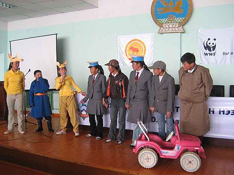 School# 3 Eco-Club: Eco-Theatre Performance
© WWF Mongolia rel=