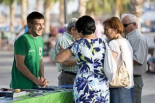 Staff and volunteers spent the first few days of the voyage accompanying local people and tourists on solar boat trips as well as guided hiking and diving expeditions. 