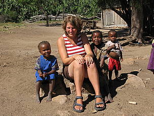 Me with Famampy, her sister and a little boy
© WWF / Franziska Peuser
© WWF / Franziska Peuser