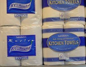 Responsibly produced tissue products with FSC logo
© George White
© George White