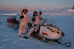 On patrol for polar bears in north-eastern Russia.
© Tom Arnbom Two members of the Umky Polar Bear Patrol on patrol for polar bears in north-eastern Russia.
© Tom Arnbom