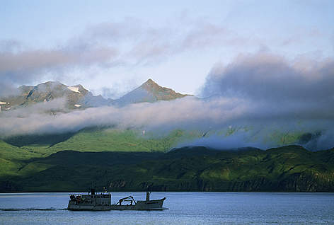 Four of the world’s ten largest fisheries are in the Arctic. The Arctic will become increasingly ...
© WWF / Kevin Schafer Photography rel=