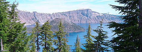 Crater Lake National Park, in the headwaters of the Klamath and Rogue Rivers, USA.
© WWF / Jamie PITTOCK Crater Lake National Park, in the headwaters of the Klamath and Rogue Rivers, USA. rel=