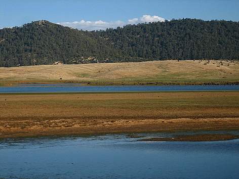 Le fleuve Sebou et ses affluents arrosent l’une des zones les plus peuplées et les plus productives ...
© MedPO/ WWF rel=