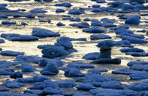 The Arctic Ocean’s summer sea ice will be gone within a generation, according to projections from ...
© WWF / Mireille de la Lez/www.vanishingworld.se rel=