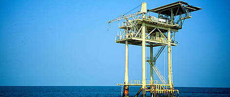 Oil rig, Gulf of Mexico, Texas, US.
© WWF / Michael SUTTON Oil rig, Gulf of Mexico, Texas, US. rel=