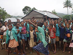 A warm reception at Solofo School
© WWF Charlotte Whitham
© WWF Charlotte Whitham