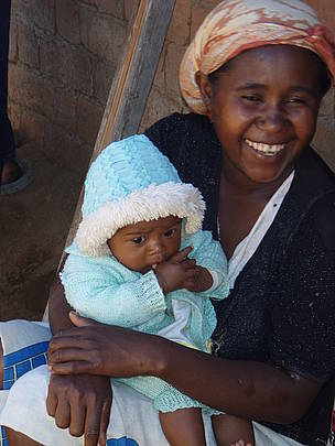 Mother and daughter in Analila
© WWF Charlotte Whitham
© WWF Charlotte Whitham