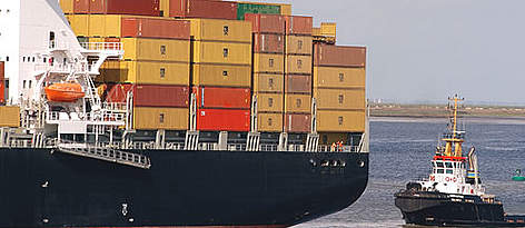 Container port on the North Sea, Antwerp, Belgium.
© WWF / Michel GUNTHER Container port on the North Sea, Antwerp, Belgium. rel=