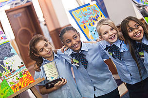 Youngsters enjoy the Eco-Code competition
© Tiffany Schultz
© Tiffany Schultz
